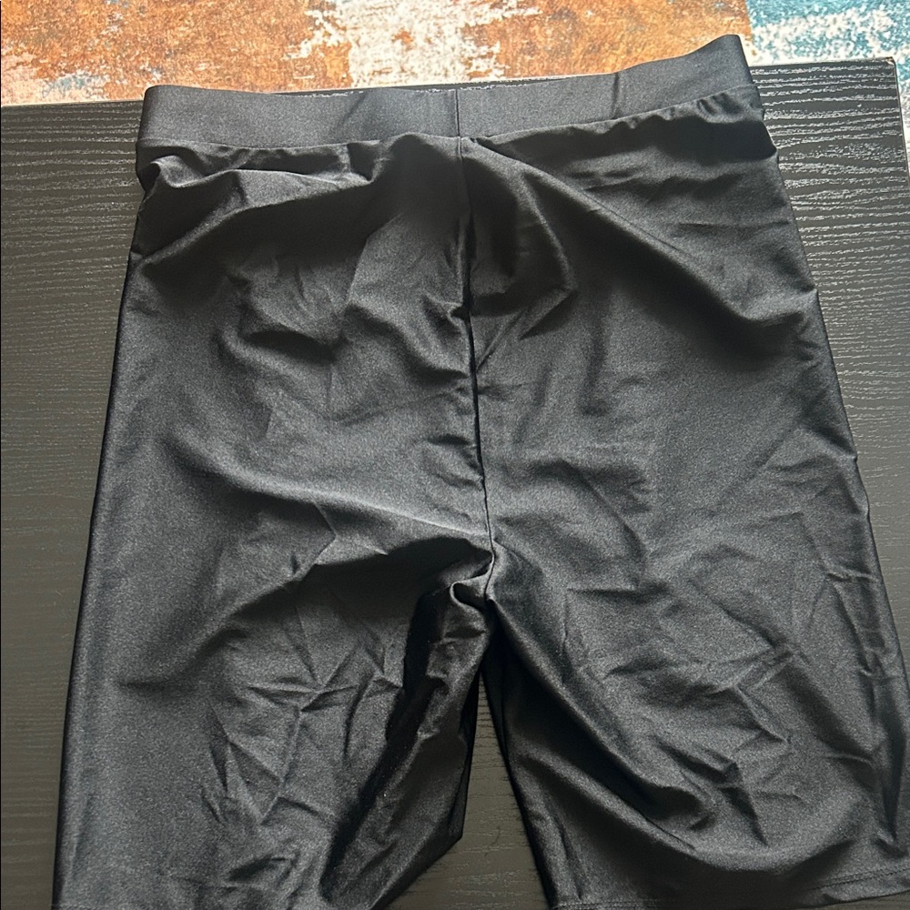 Forever 21 Black Lace-Up Bike Shorts - Picture 4 of 4